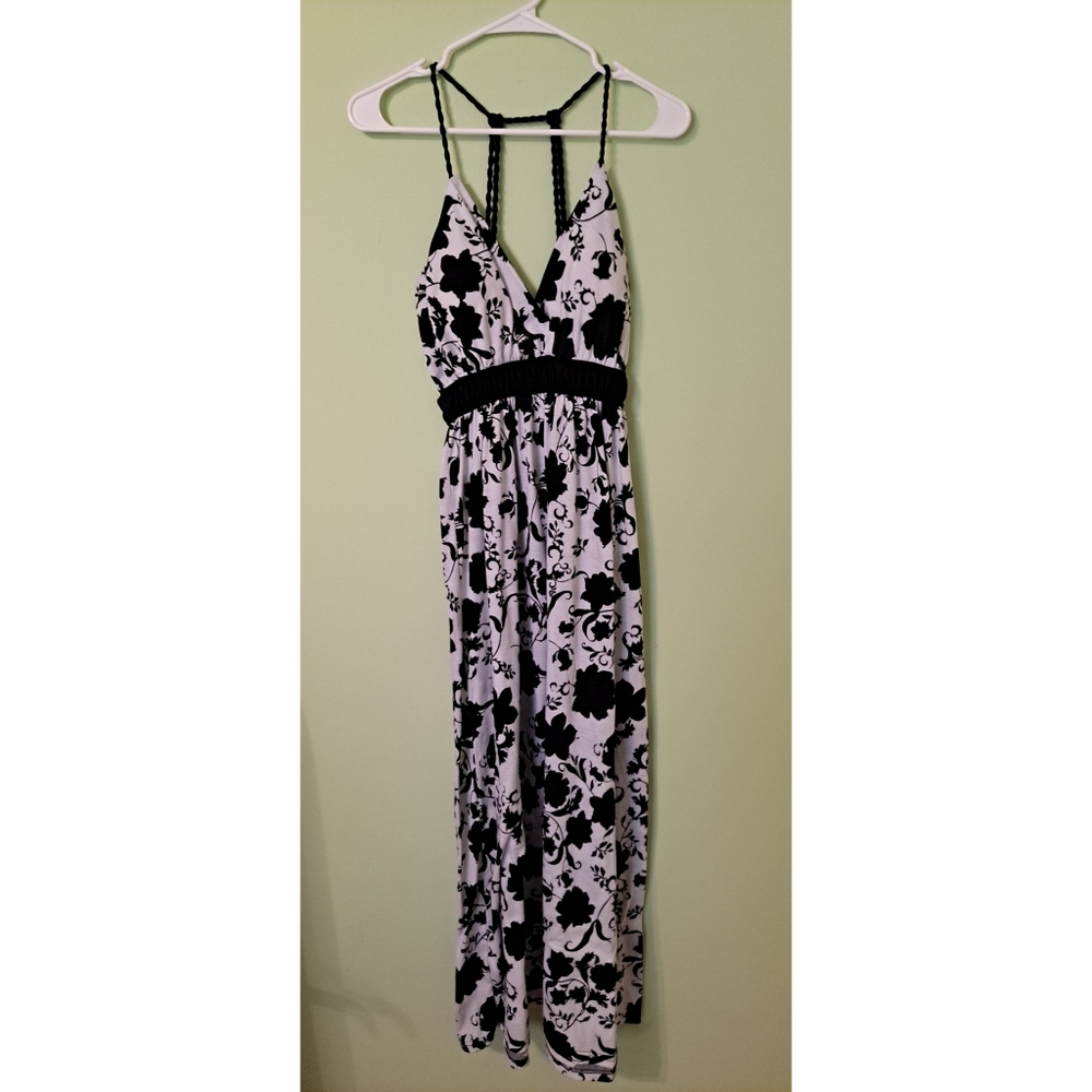 Connection 18 Maxi Dress